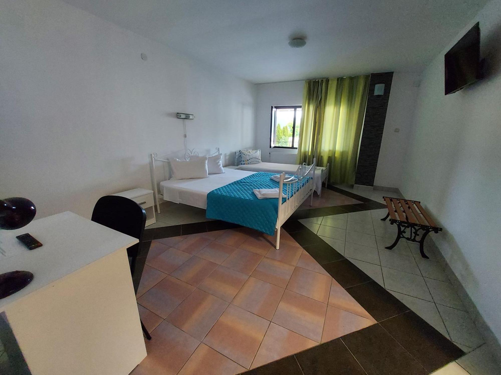 Casa Geppo - Camere De Inchiriat Ieşelniţa Zewnętrze zdjęcie