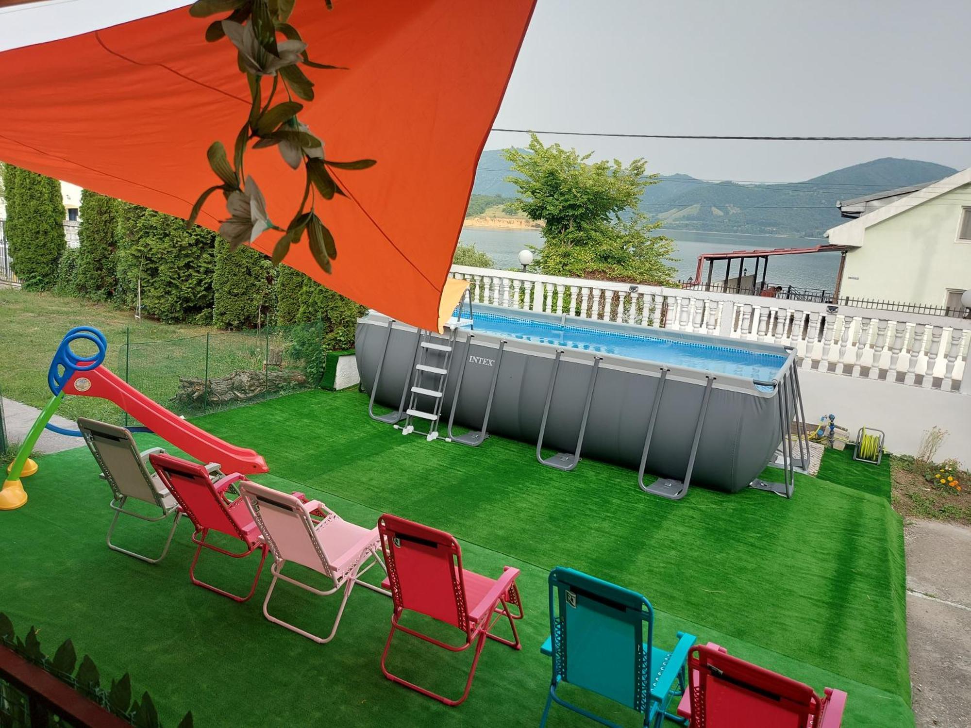 Casa Geppo - Camere De Inchiriat Ieşelniţa Zewnętrze zdjęcie